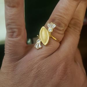 Gold ring